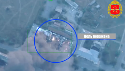 На заправках Украины появились километровые очереди