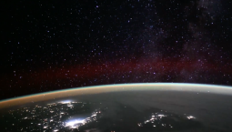 Несколько чудес космоса показали на видео с МКС