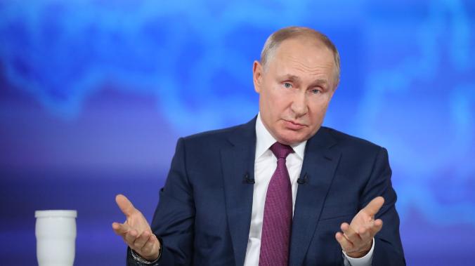 Владимир Путин: Своей провокацией с эсминцем британцы показали, что не уважают крымчан
