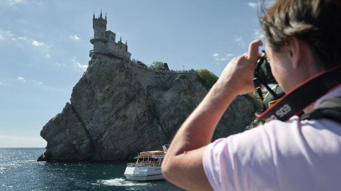 Крым готов принять в мае 1 000 000 туристов 