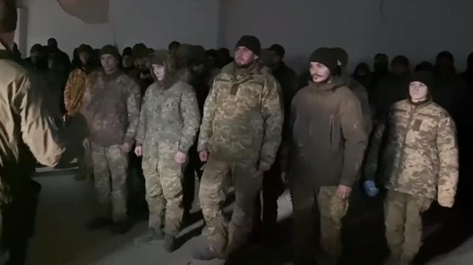 В Мариуполе в российский плен сдались 267 морпехов ВСУ