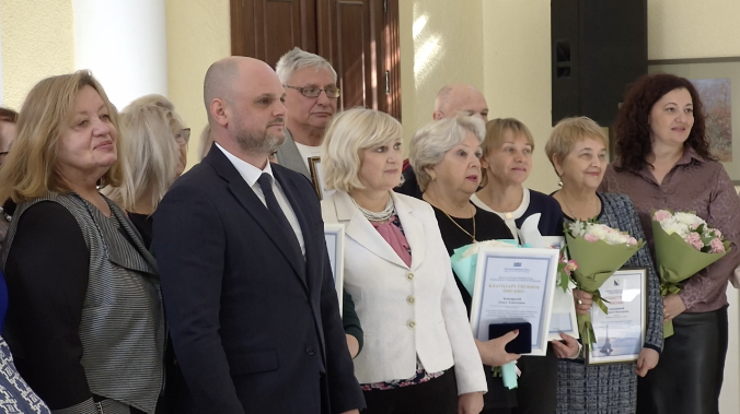 В Инкермане наградили выдающихся жителей города