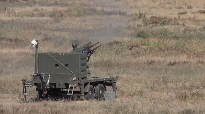 В войска поступили новейшие комплексы «Зубр»