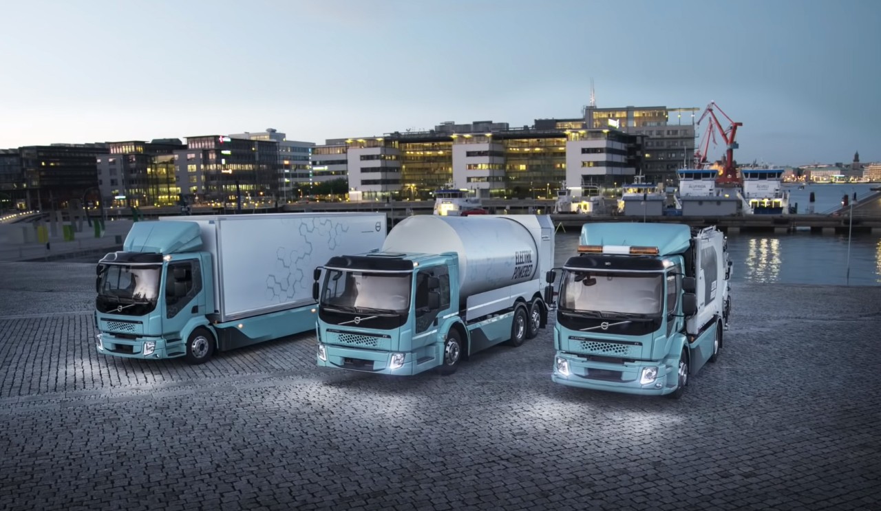 Volvo Trucks VNR Electric