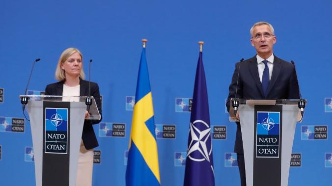 Швеция сама создала себе проблемы с вступлением в НАТО