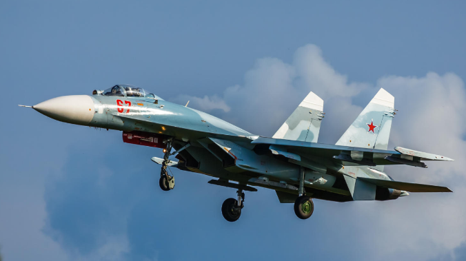Опасный инцидент между самолетом Israir и российским СУ-27 в небе над Кипром