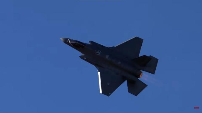 Американские истребители пятого поколения F-22 и F-35 могут получить лазерные установки