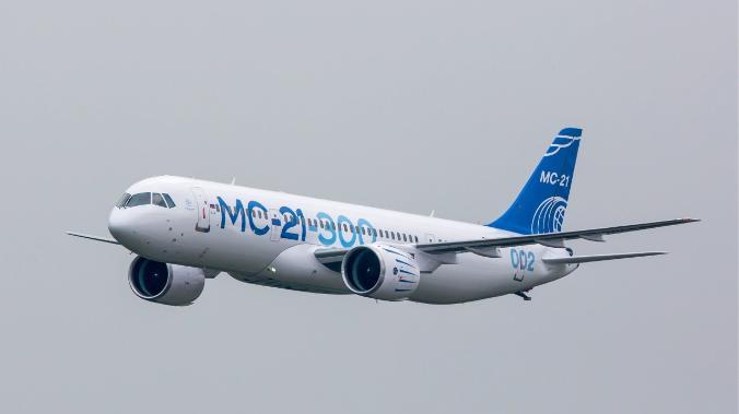 Первый самолет МС-21 с композитным крылом поставят заказчику в 2022 году