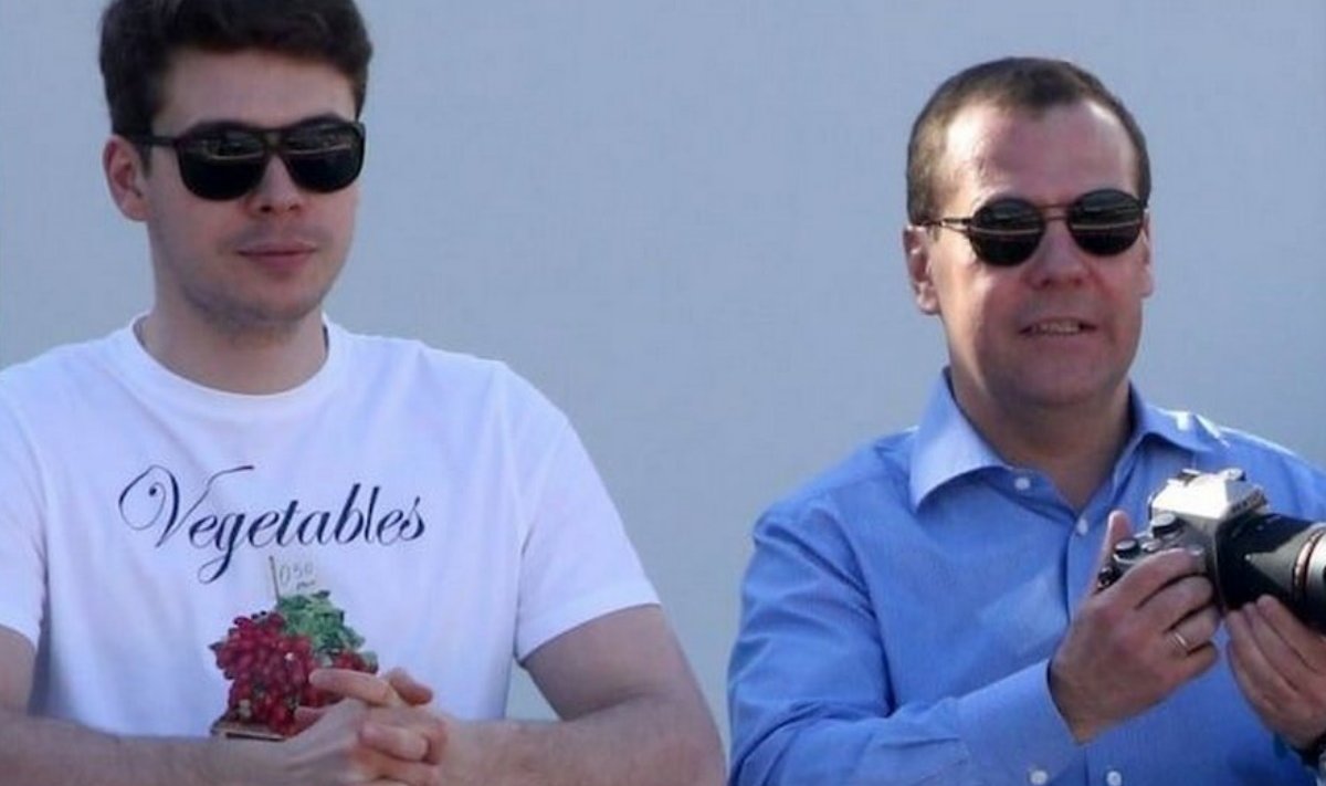 Сын Дмитрия Медведева вступил в партию власти