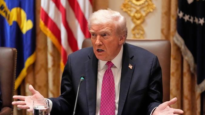 Трамп допустил скорую встречу с Путиным и Зеленским