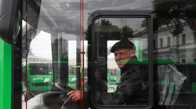 В России отмечают День работника транспорта