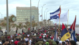 На Кубе прошёл марш в память о погибших  32 военных после нападения США