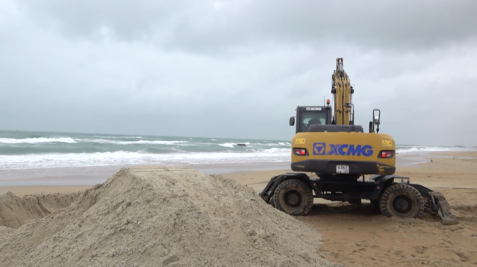 Пятен мазута в Керченском проливе не обнаружено