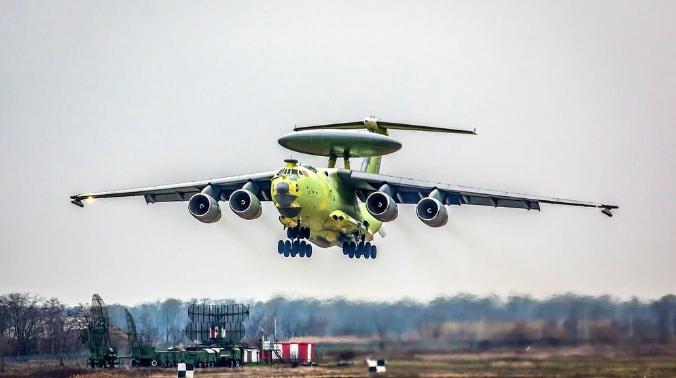 Новейший российский самолет радиолокационного дозора впервые «опробовал» радар в полете 
