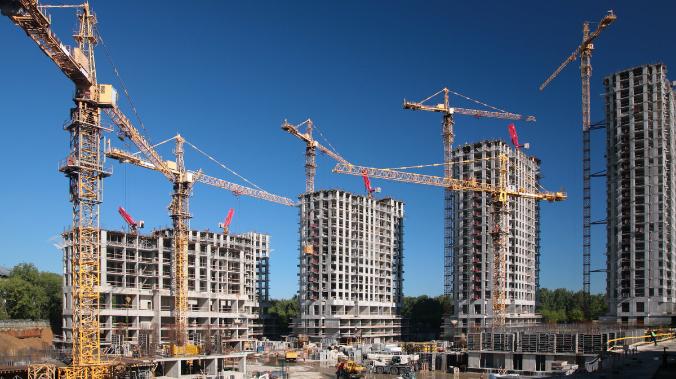 Девелоперы не могут продать 66% квартир в новостройках 