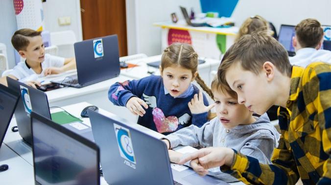 Школам рекомендуют не обновлять иностранное ПО и блокировать трафик
