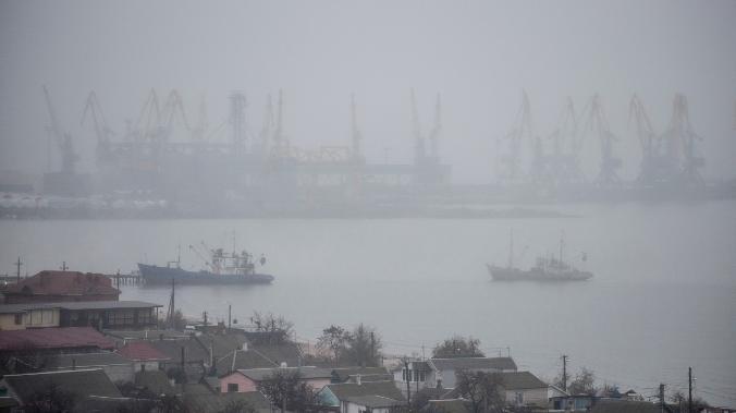 В районе Керченского пролива образовался затор из 200 судов 