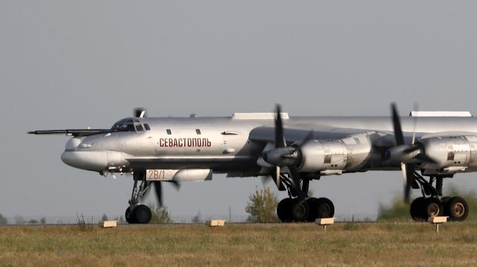 Российские ракетоносцы Ту-95МС дважды вылетали в район Гавайев