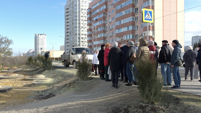 Жителям Античного отсыплют «времянку» к дороге
