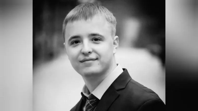 Посмертно награждён помощник машиниста в Крыму