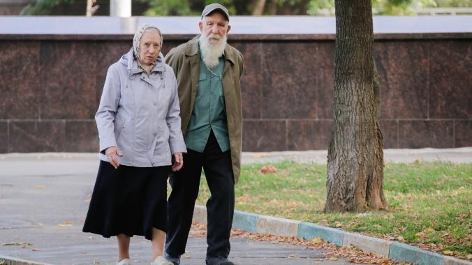 Число пенсионеров в РФ стремительно сокращается