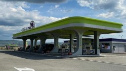 В Севастополе свободно продают бензин на 9-ти АЗС 