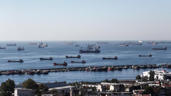 СКЦ: Украина, Турция и ООН согласовали проход 14 судов через Черное море