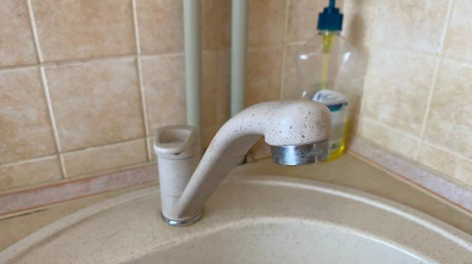 Вода в ряд районов Севастополя подается с пониженным напором