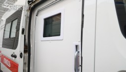 Белгородским медикам передали бронированные скорые 