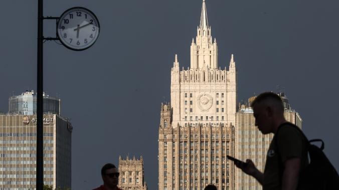 МИД: Москва не оставит без ответа решение Финляндии по визам для граждан РФ