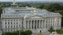 Госдолг США впервые в истории превысил $39 трлн