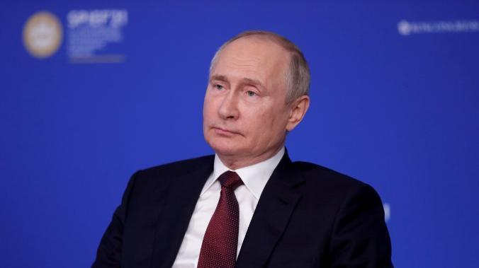 Владимир Путин одобрил выдвижение врио Дегтярева на пост губернатора