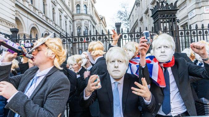 The Guardian: 40% британских консерваторов желают отставки Бориса Джонсона