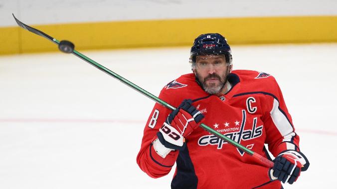 Александр Овечкин побил 54-летний рекорд НХЛ