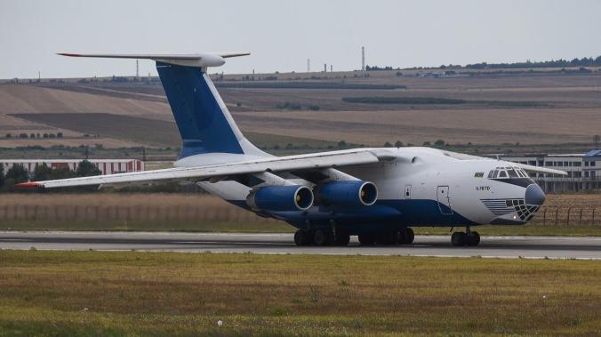 Иран закрыл своё воздушное пространство для военных самолётов Азербайджана