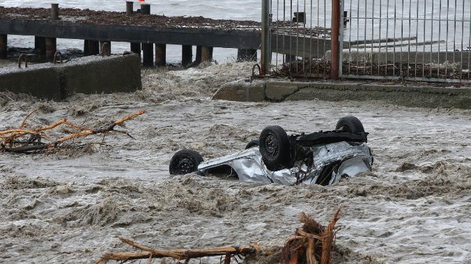 Число пострадавших в результате подтоплений в Ялте увеличилось до 18