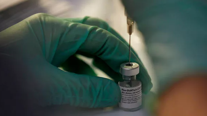 Израиль проводит расследование из-за фактов вывоза вакцины Pfizer в Украину