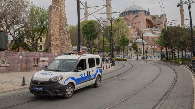 В Турции задержали оппозиционных блогеров, опрашивавших людей на улице о политике