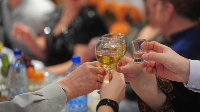 В России выросли продажи коньяка, вина и слабоалкогольных напитков