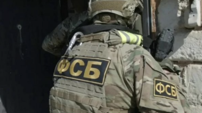 ФСБ задержала в 18 регионах России 48 подпольных оружейников