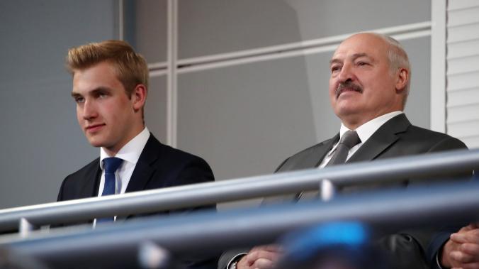 Александр Лукашенко исключил передачу власти в Белоруссии сыновьям 