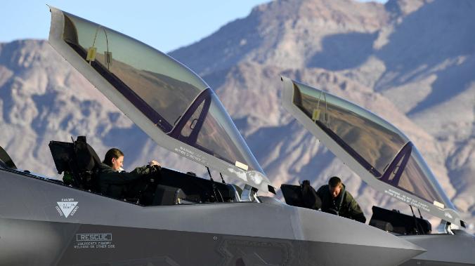 Истребитель российских ВКС «атаковал» F-35 сил НАТО