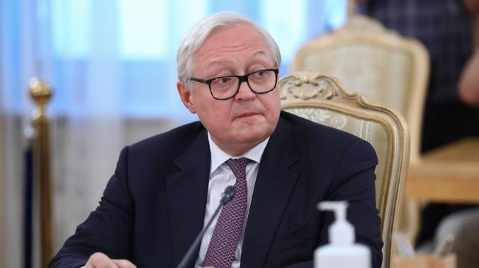 Рябков резко отреагировал на требования США о перемещении войск на территории РФ