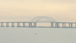 Минтранс напомнил правила проезда по Крымскому мосту 