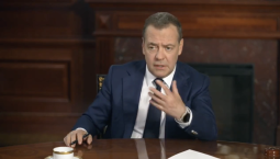 Медведев: политика Трампа ведёт к мировой войне