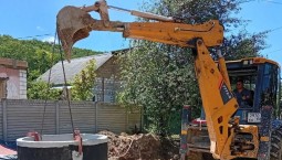 В селе Терновка реконструируют водопровод