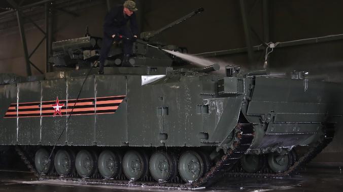 Легкая и прочная: в России создают новую броню для военной техники