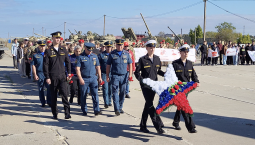 Севастопольцы почтили память погибших пиротехников МЧС в Курской области