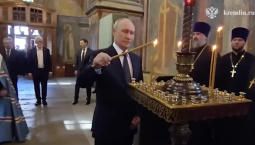 Путин осмотрел захоронение Дмитрия Донского 