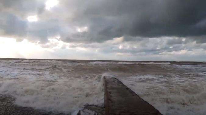 Сильнейший шторм и ураган обрушатся на Южный берег Крыма